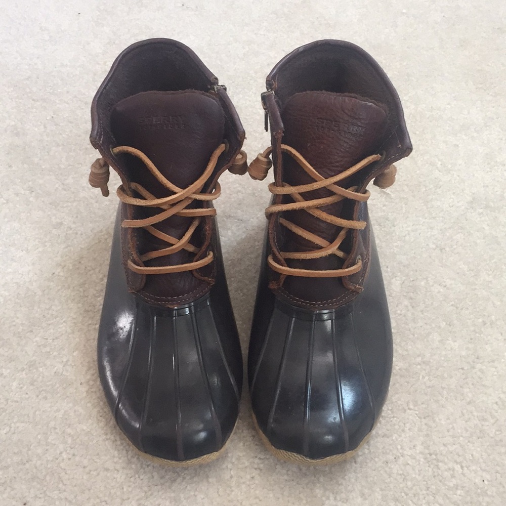 Sperry waterproof rubber boots
